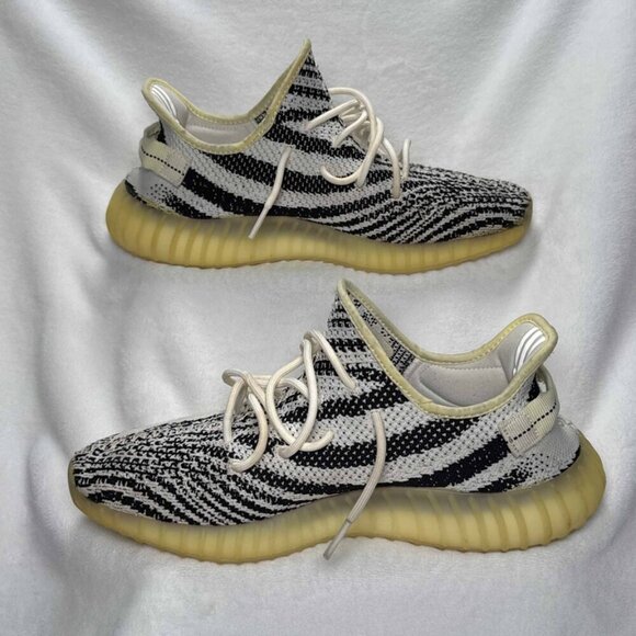 Adidas Yeezy Boost 350 V2 "Zebra" – Size 11.5 - Picture 3 of 8